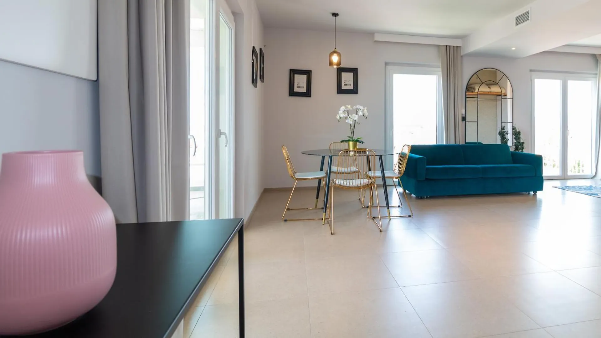 Attico Leopardi 100 - Cabras By Sardinianworld Apartman